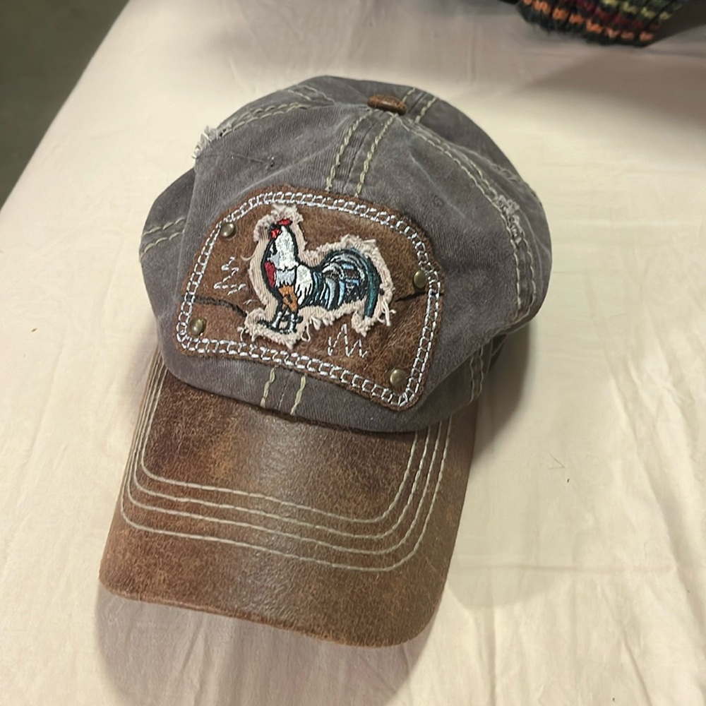 Hat with Chicken design